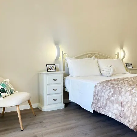 Holihome - Luna Apartment *
