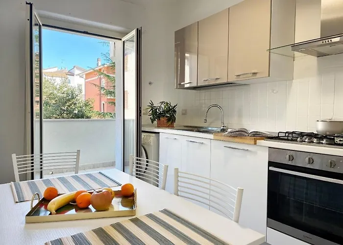 アパート Holihome - Luna トルトレート